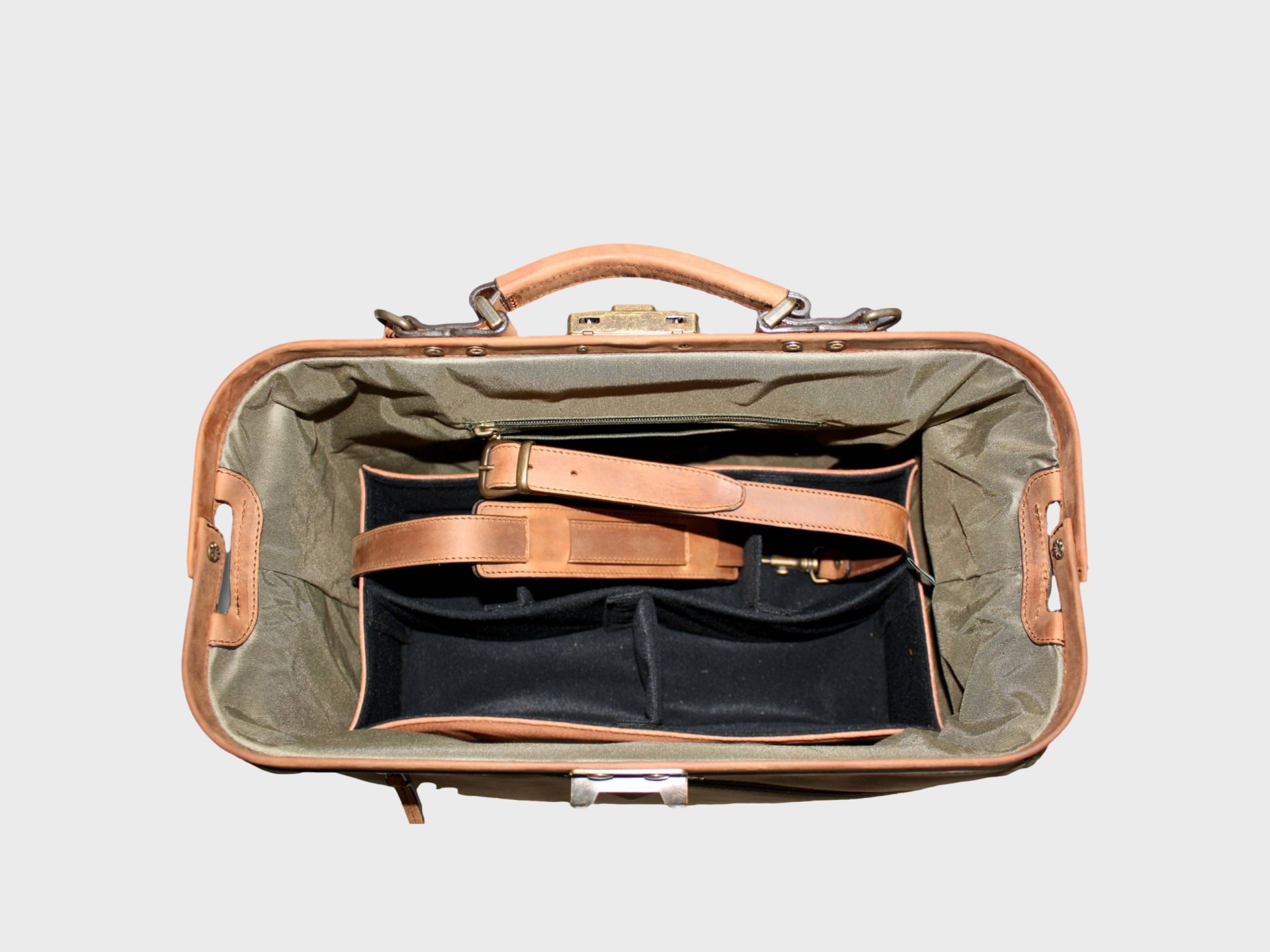 fullsizeoutput 1ac6 clipped rev 1 scaled clipped rev 1