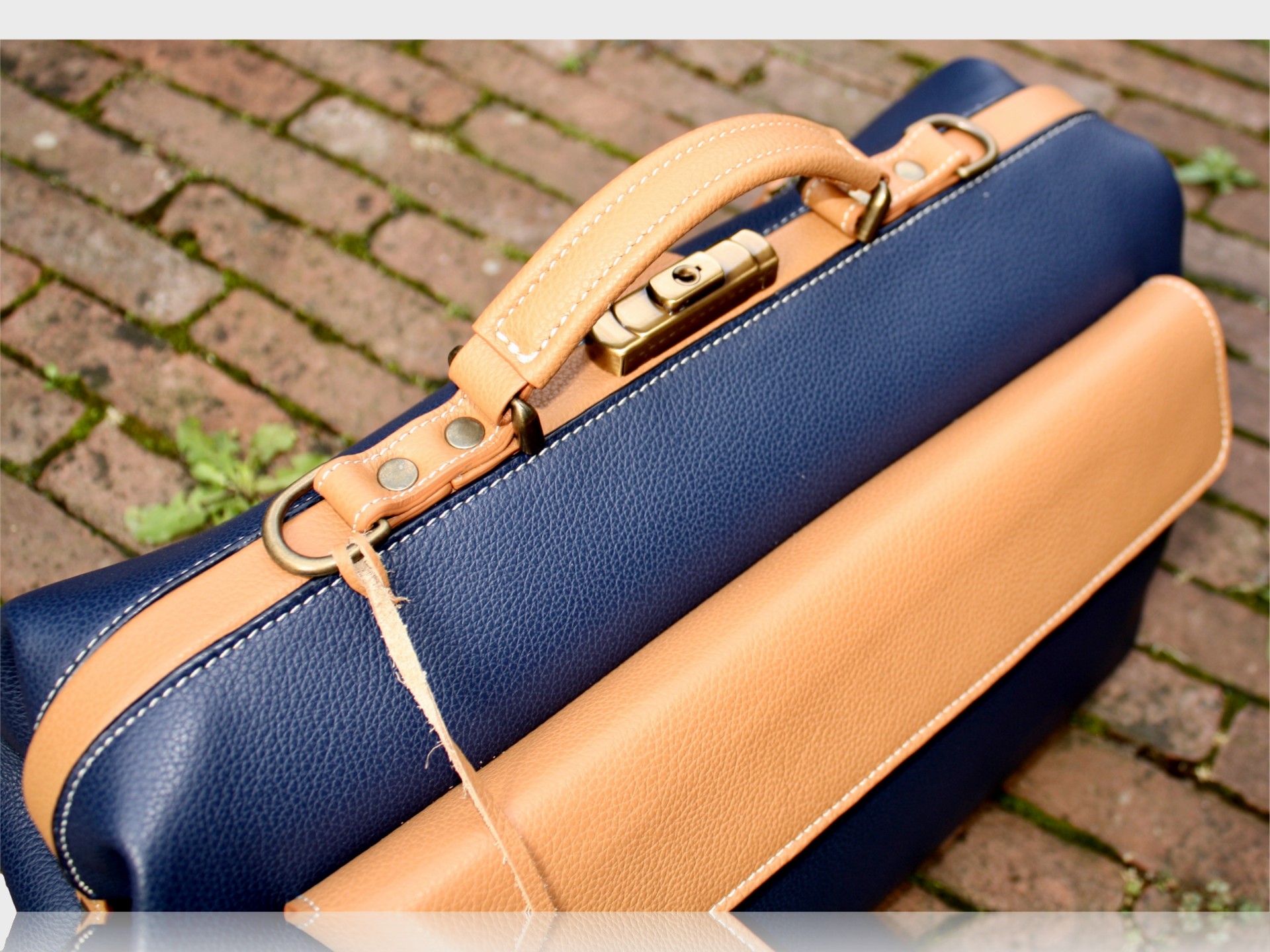 fullsizeoutput 22dc clipped rev 1