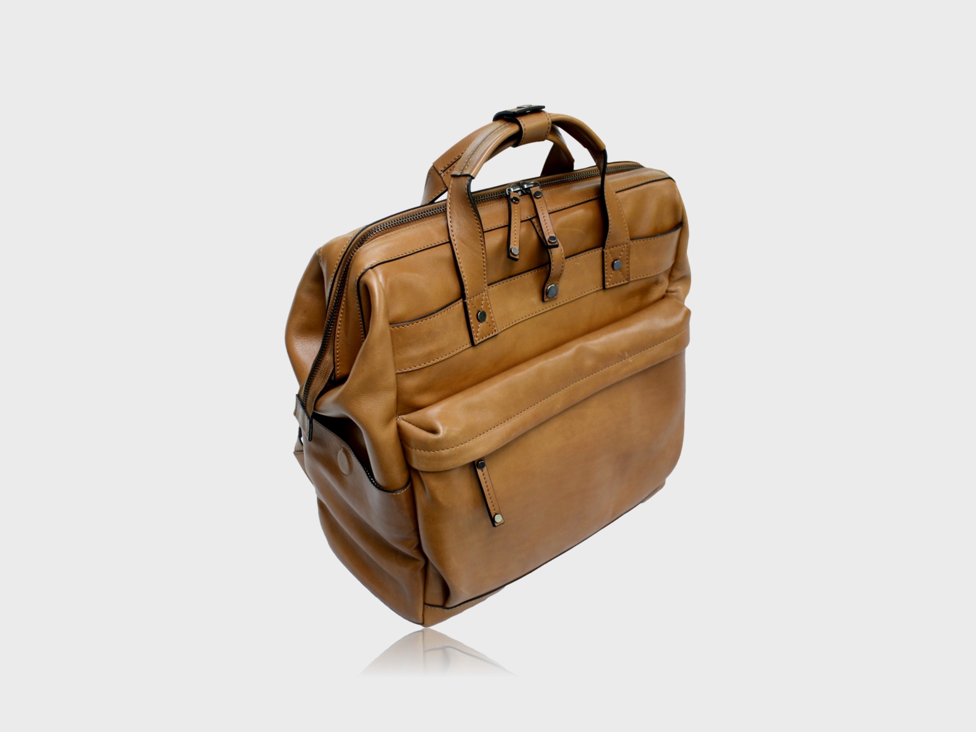 McFermoir zipper cognac schuin