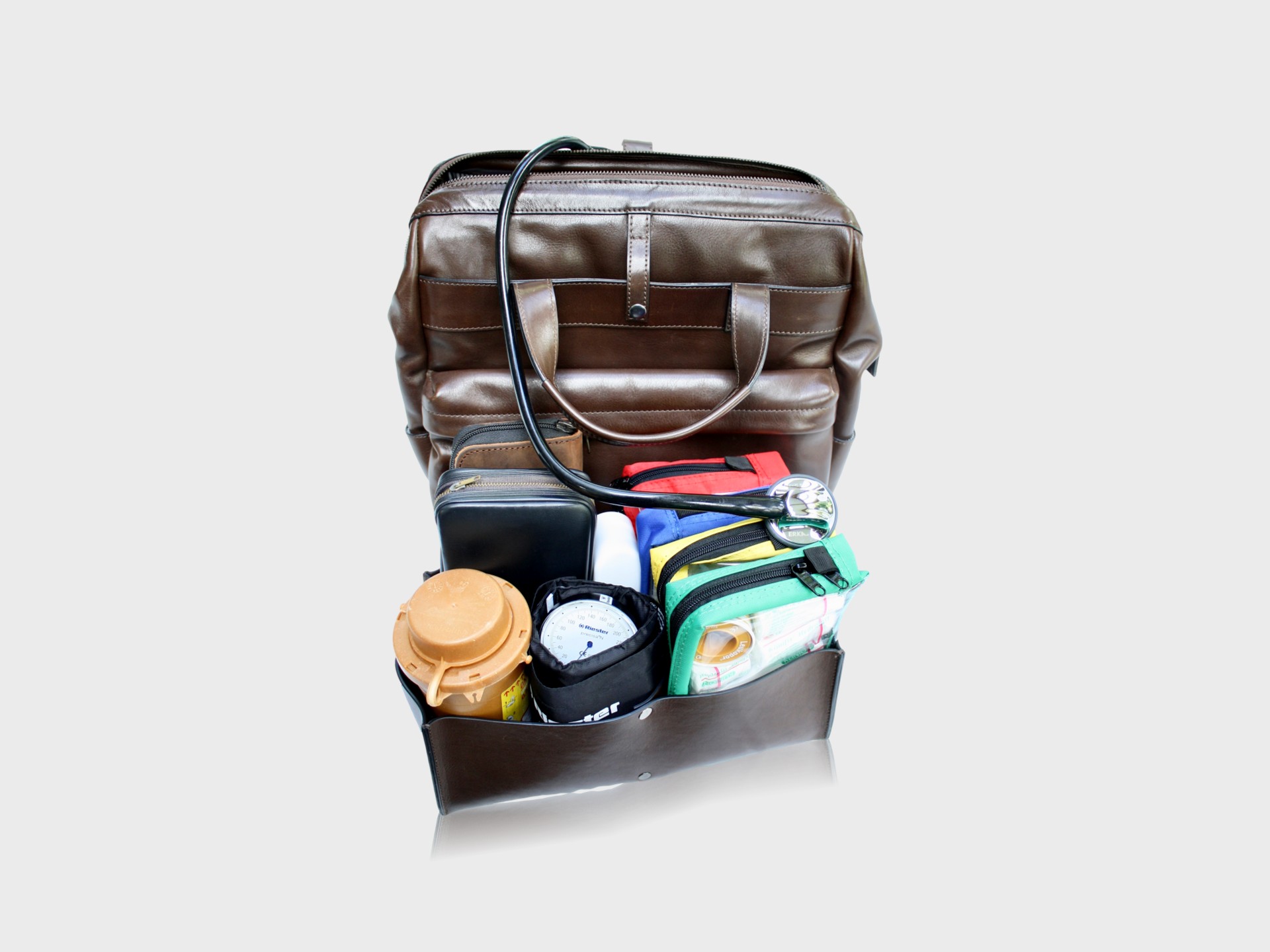 McFermoir zipper donkerbruin met vakverdeling ervoor